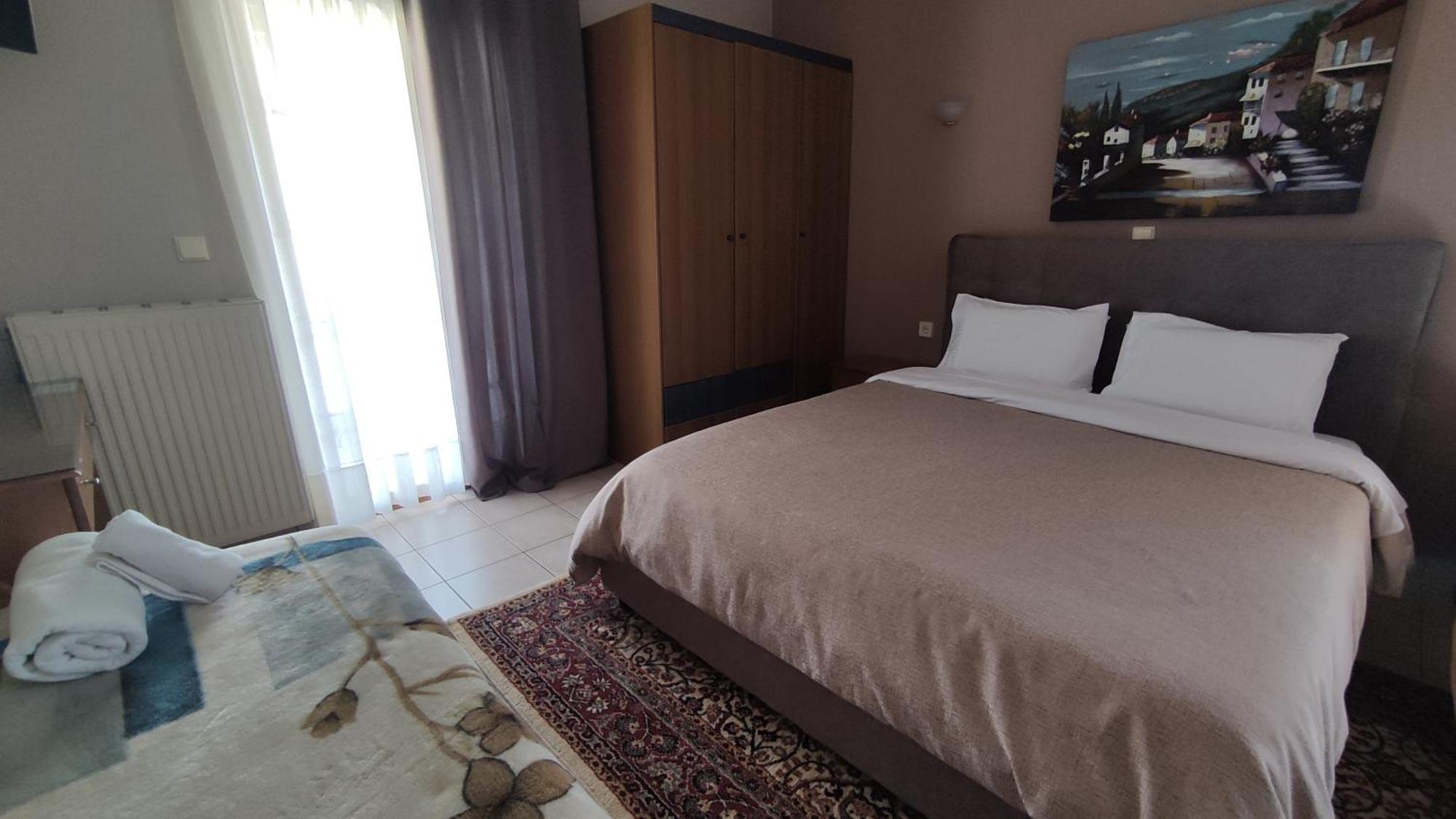 Zisis Garden Studios Yanya Oda fotoğraf