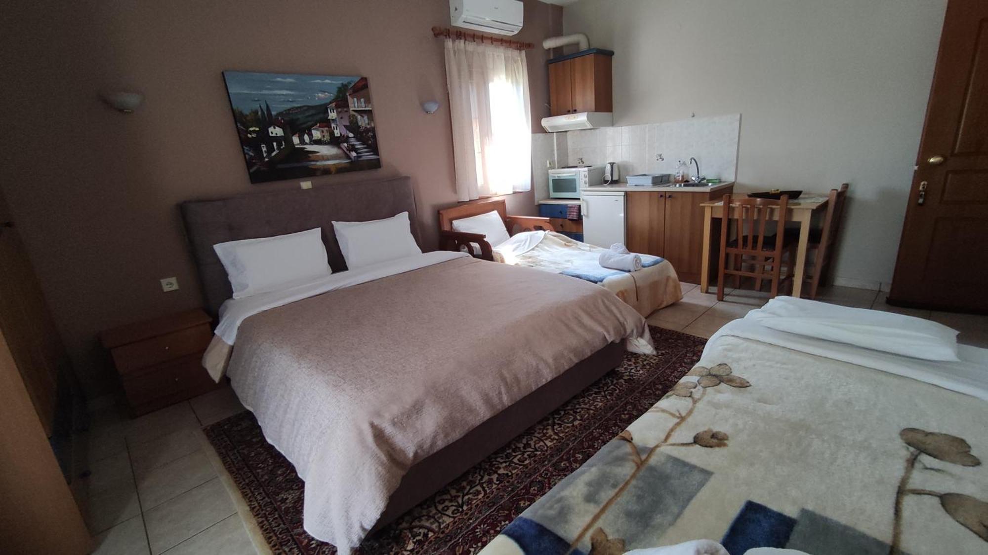 Zisis Garden Studios Yanya Oda fotoğraf