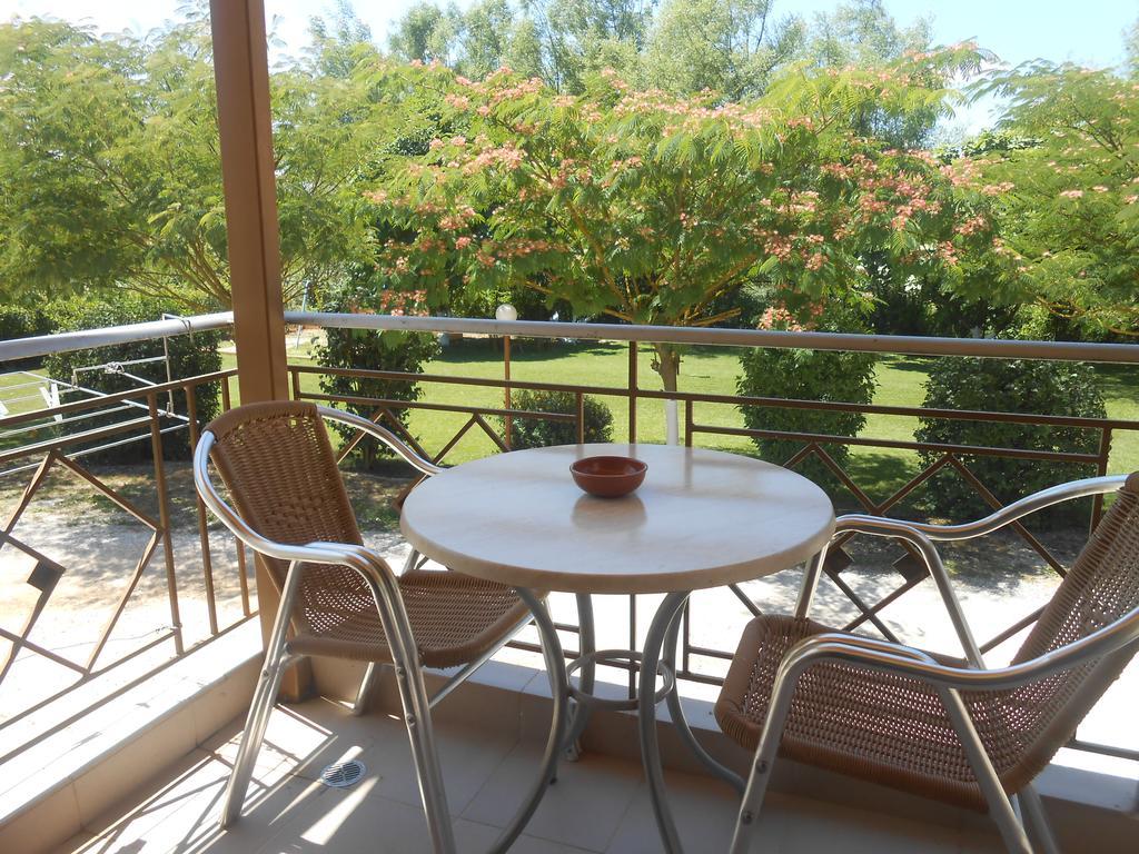Zisis Garden Studios Yanya Dış mekan fotoğraf