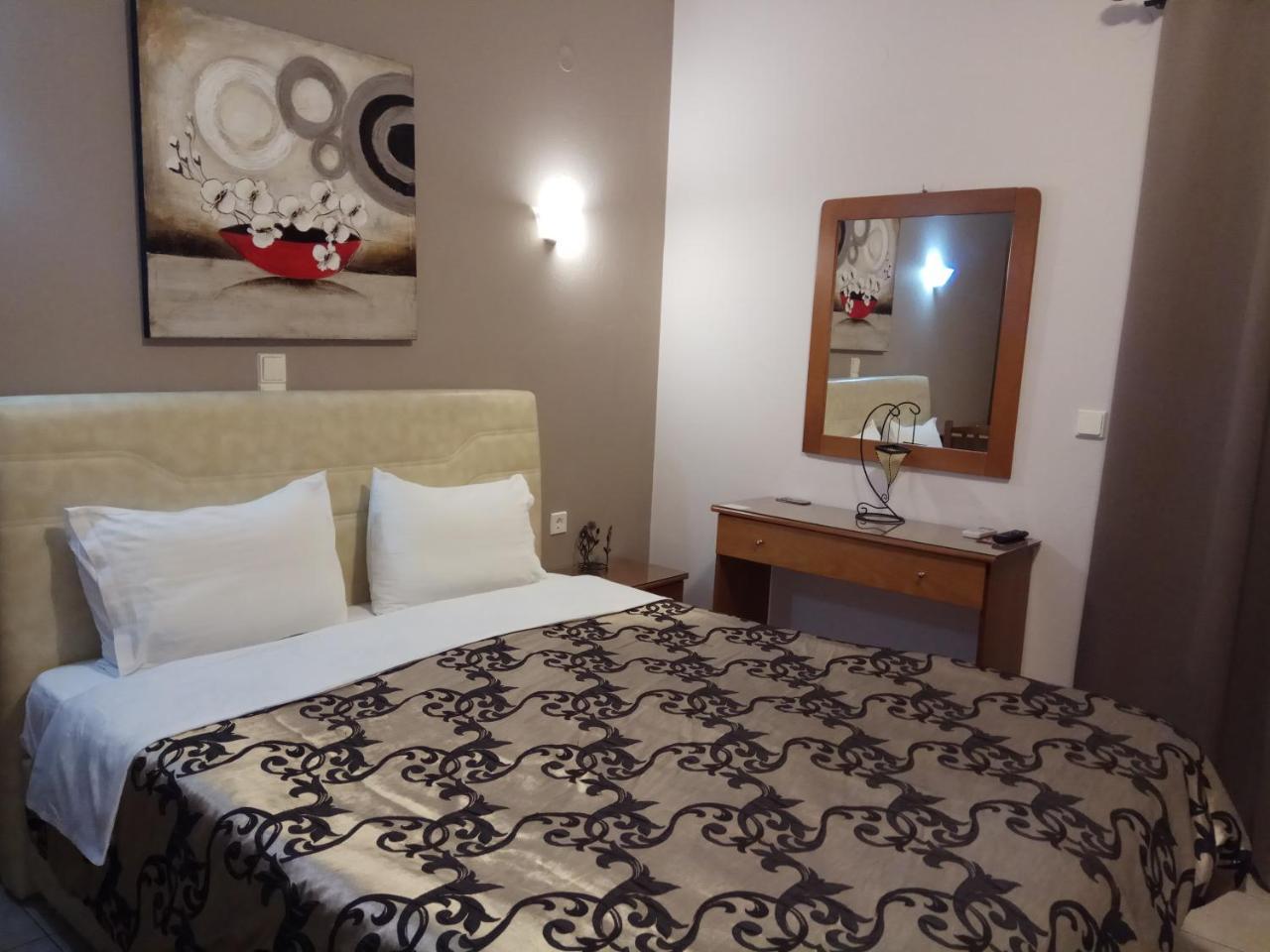 Zisis Garden Studios Yanya Dış mekan fotoğraf