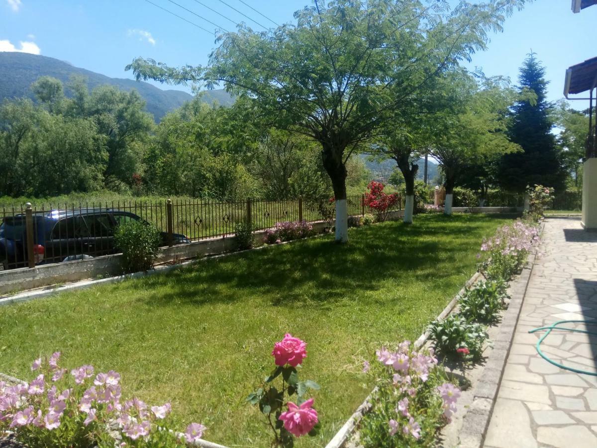 Zisis Garden Studios Yanya Dış mekan fotoğraf